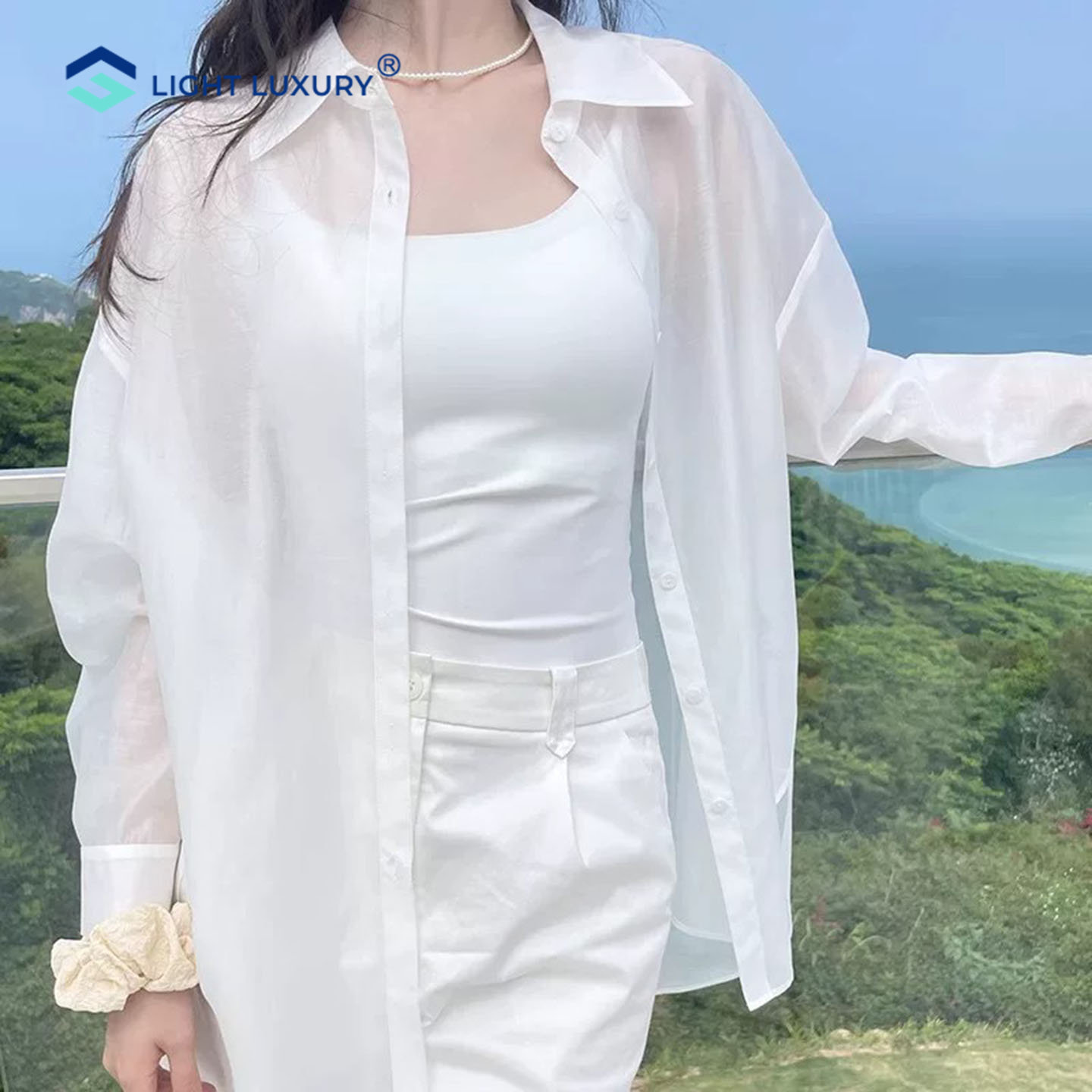 白色衬衫女流行冰丝防晒衣上衣