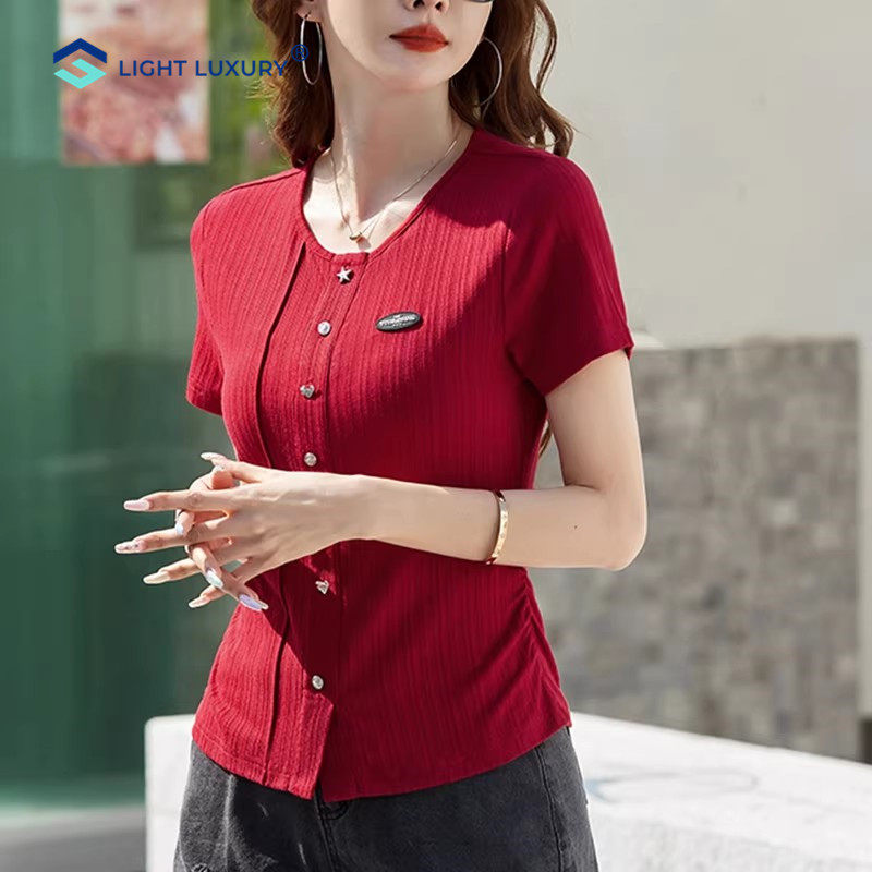 红色短袖t恤女2026夏季新款纽扣设计感褶皱体恤衫修身显瘦上衣