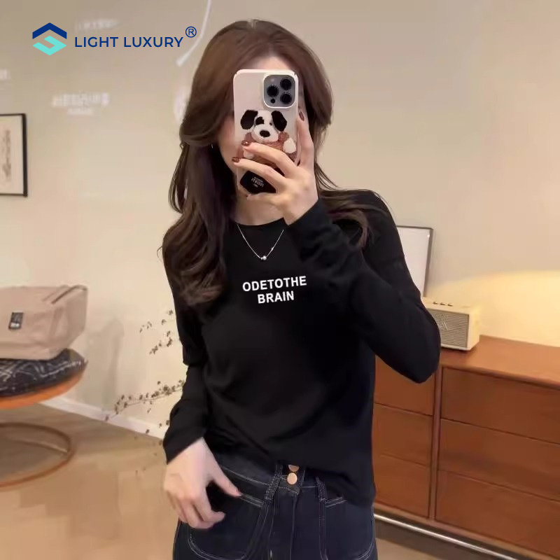 长袖t恤女2025春秋新款正肩修身内搭打底衫洋气显瘦黑色圆领上衣