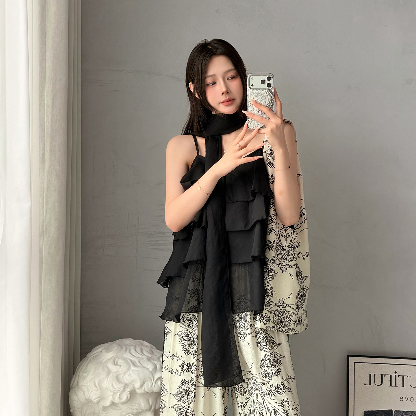 己衣 度假风新中式两件套女夏荷叶边吊带水墨印花阔腿裤休闲套装