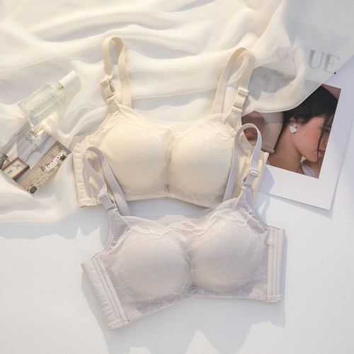 小胸聚拢防走光抹胸AA不空杯裹胸