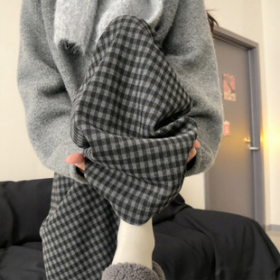 Woolen plaid pants for women with wide legs毛呢格子裤女阔腿