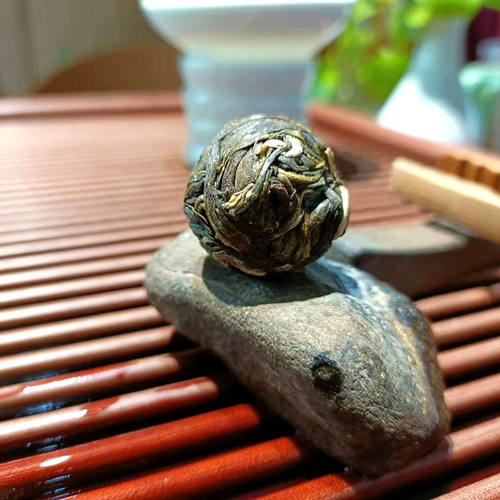 茶大尉小龙珠云南普洱茶便携生普