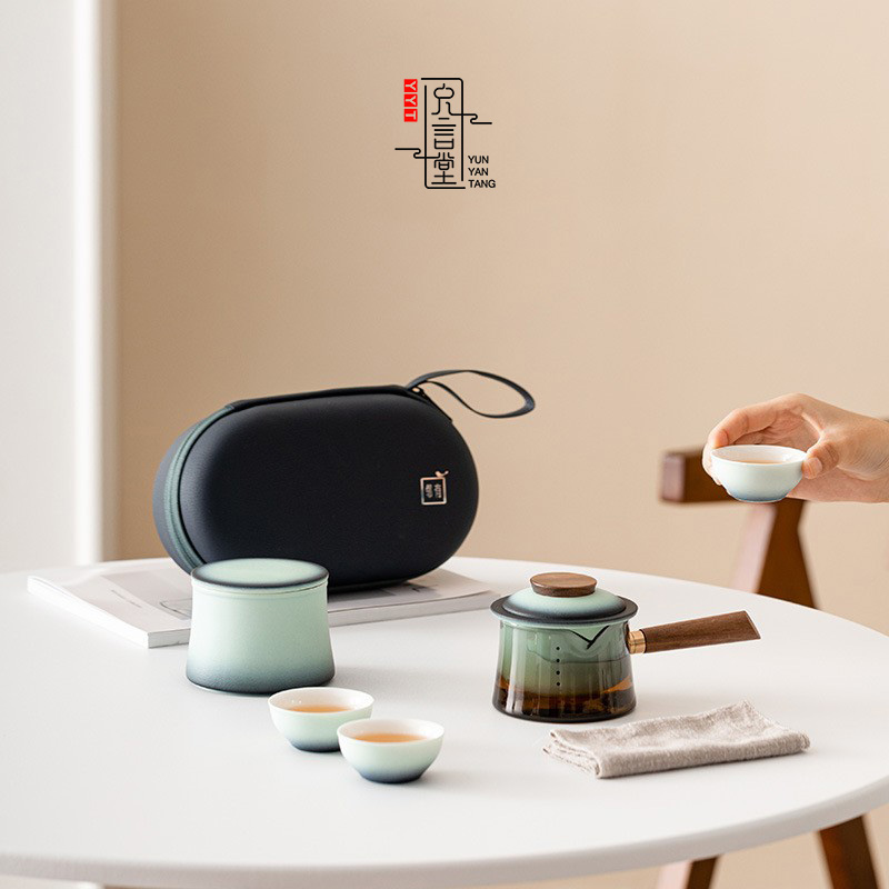 允言堂悠然侧把快客杯