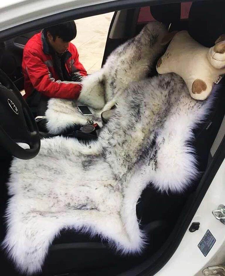 汽车纯羊毛坐垫皮毛一体整张羊皮冬季汽车座垫羊毛坐垫单座三件套