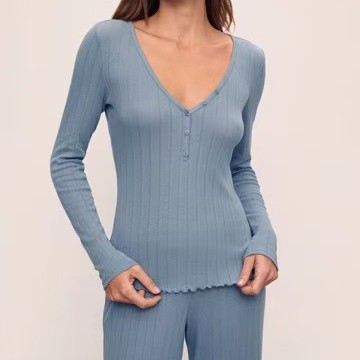 匹马棉女士轻奢罗纹透气V领莫代睡衣/家居服套装