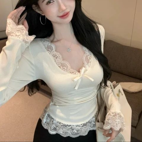 德绒 花边V领打底衫修身显示内搭上衣女秋