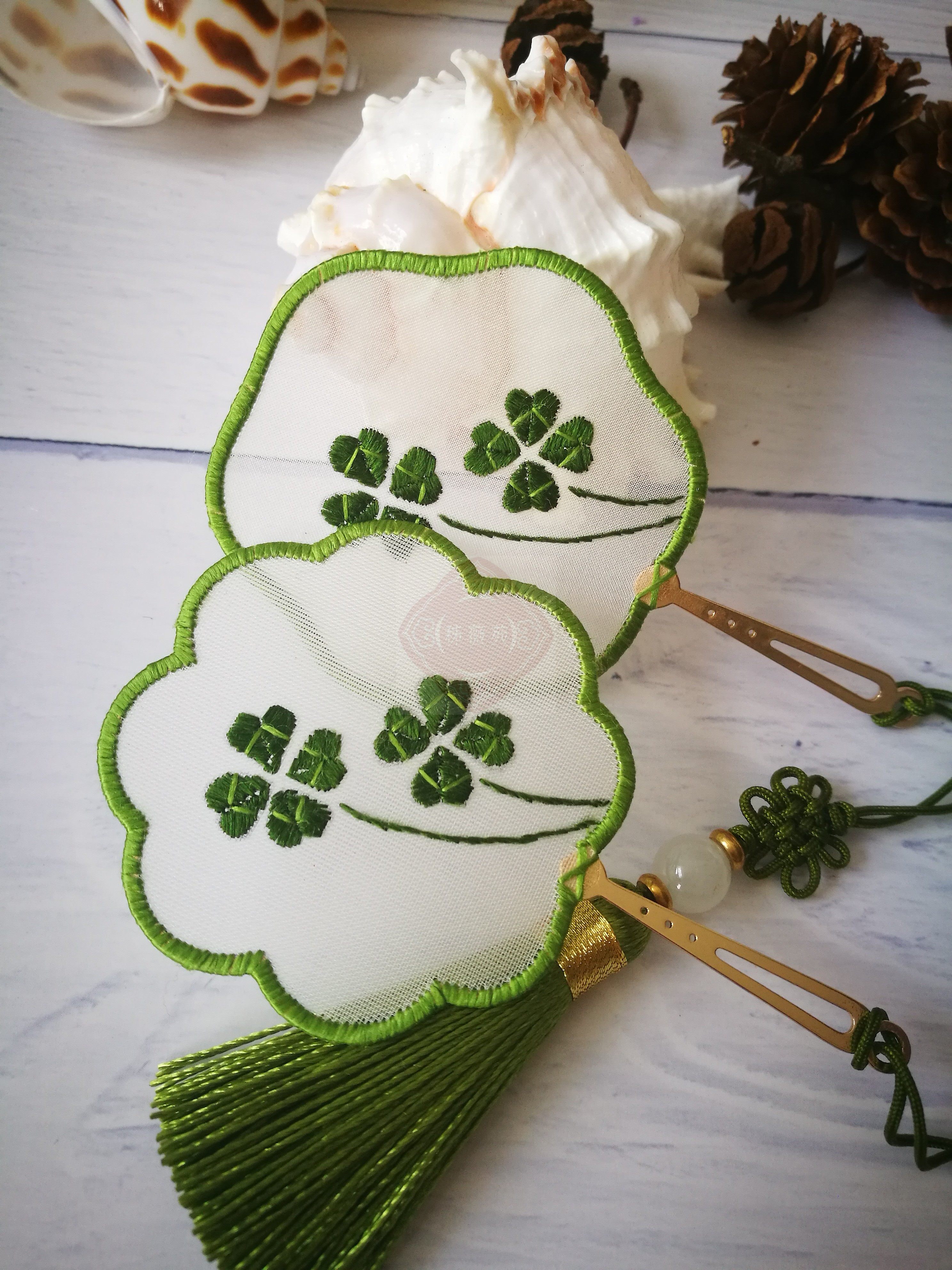 秭薇苑刺绣diy手工自绣创意迷你团扇书签双面绣礼物蚕丝四叶草