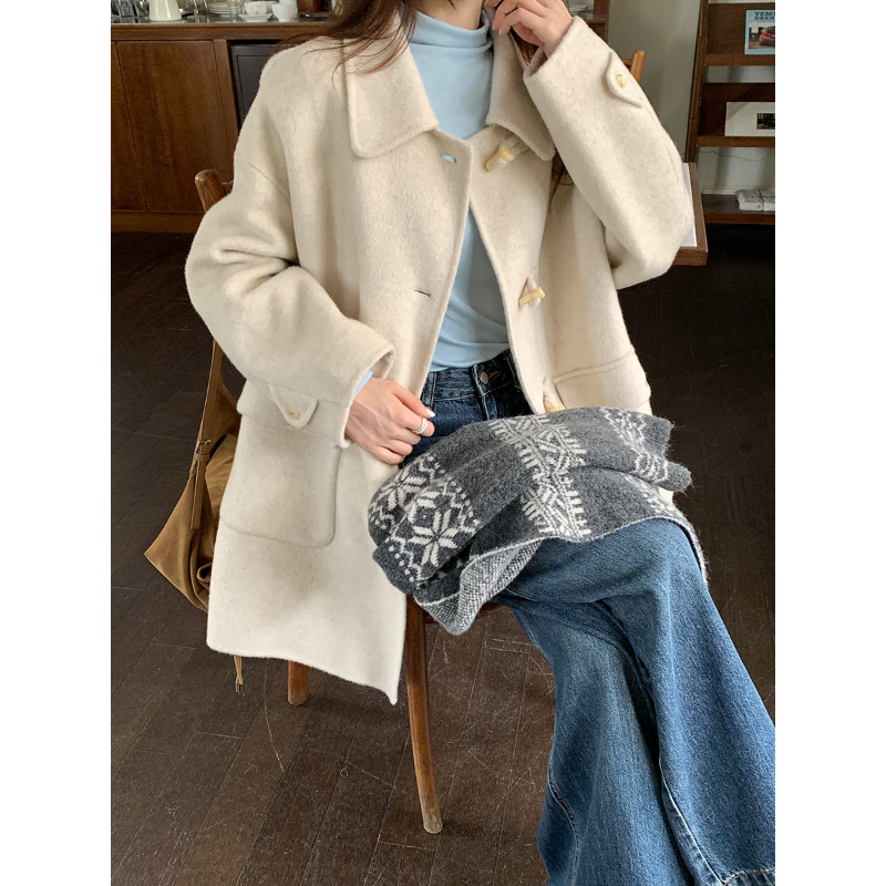 韩系牛角扣翻领羊毛双面呢子大衣女秋冬新款宽松大口袋毛呢外套