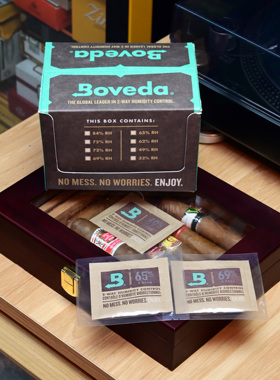 boveda雪茄保湿包雪茄保湿袋8克随身装65%69%雪茄加湿包淳化包