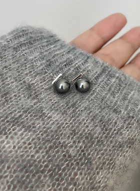 个性百搭大溪地深灰色进口施家珍珠耳钉S925纯银日常通勤气质耳饰