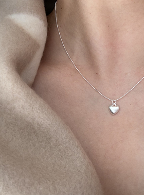 小众通体s925纯银磨砂拉丝爱心银珠项链简约个性冷淡风气质锁骨链