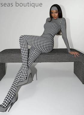 Printed long sleeved slim fit jumpsuit印花高领长袖高腰连体裤