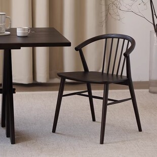 实木餐桌椅2026新款家用小户型化妆椅客厅阳台喝茶椅中古风靠背椅