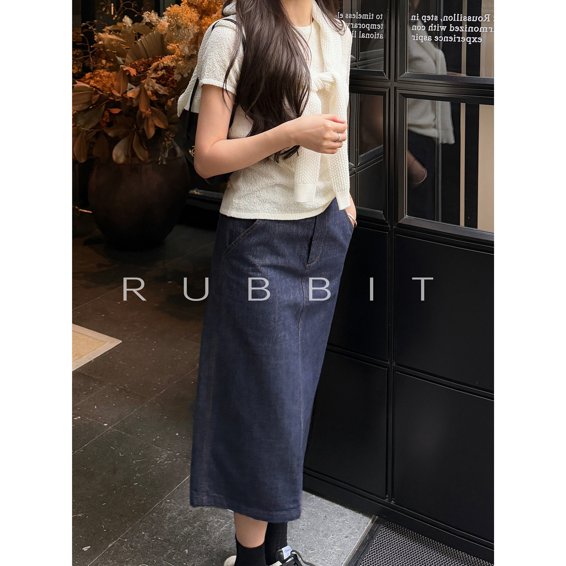 RUBBIT CHIC 高腰直筒轻柔薄款牛仔半身裙 显瘦百搭后开叉长裙子
