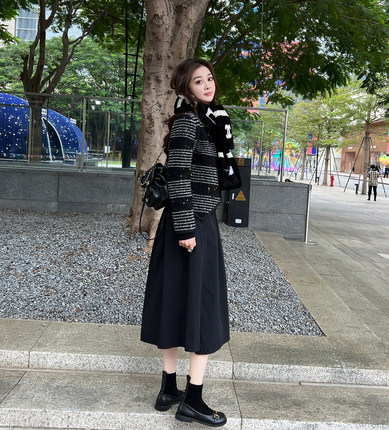 RUBBIT冬季新品 羊毛麻花小香条纹毛呢外套女 时尚复古温暖大衣