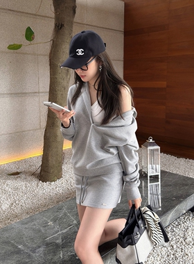 RUBBIT早春新品 休闲连帽卫衣两件套 慵懒宽松卫衣+松紧腰裙裤