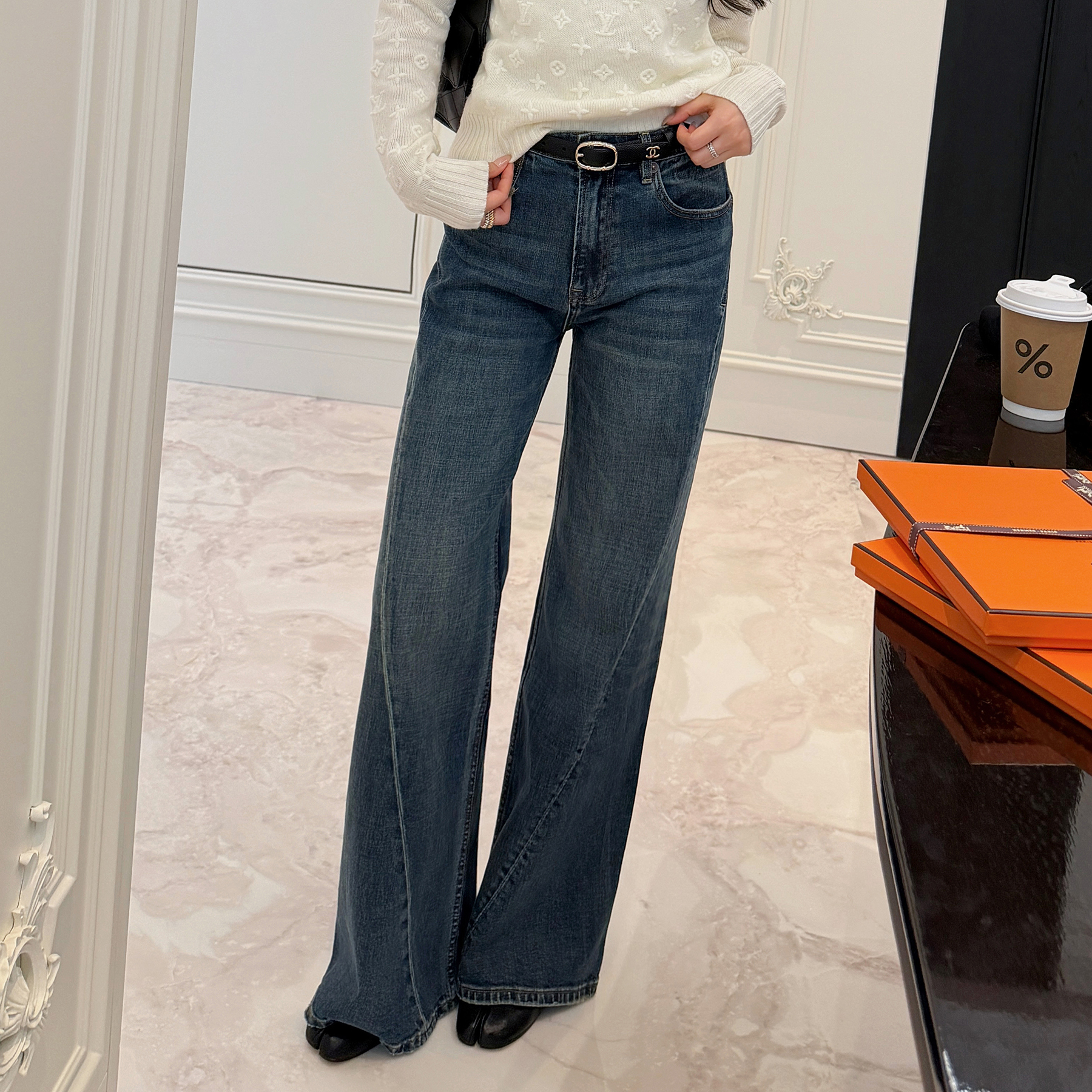 RUBBIT时髦达人高阶提臀剪裁日本进口冈山高级牛仔裤