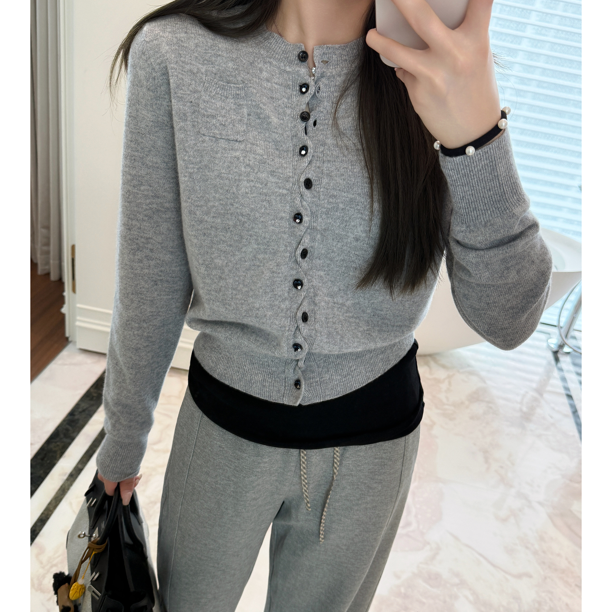 RUBBIT 买手店合作款  精致扣S门禁 羊绒开衫