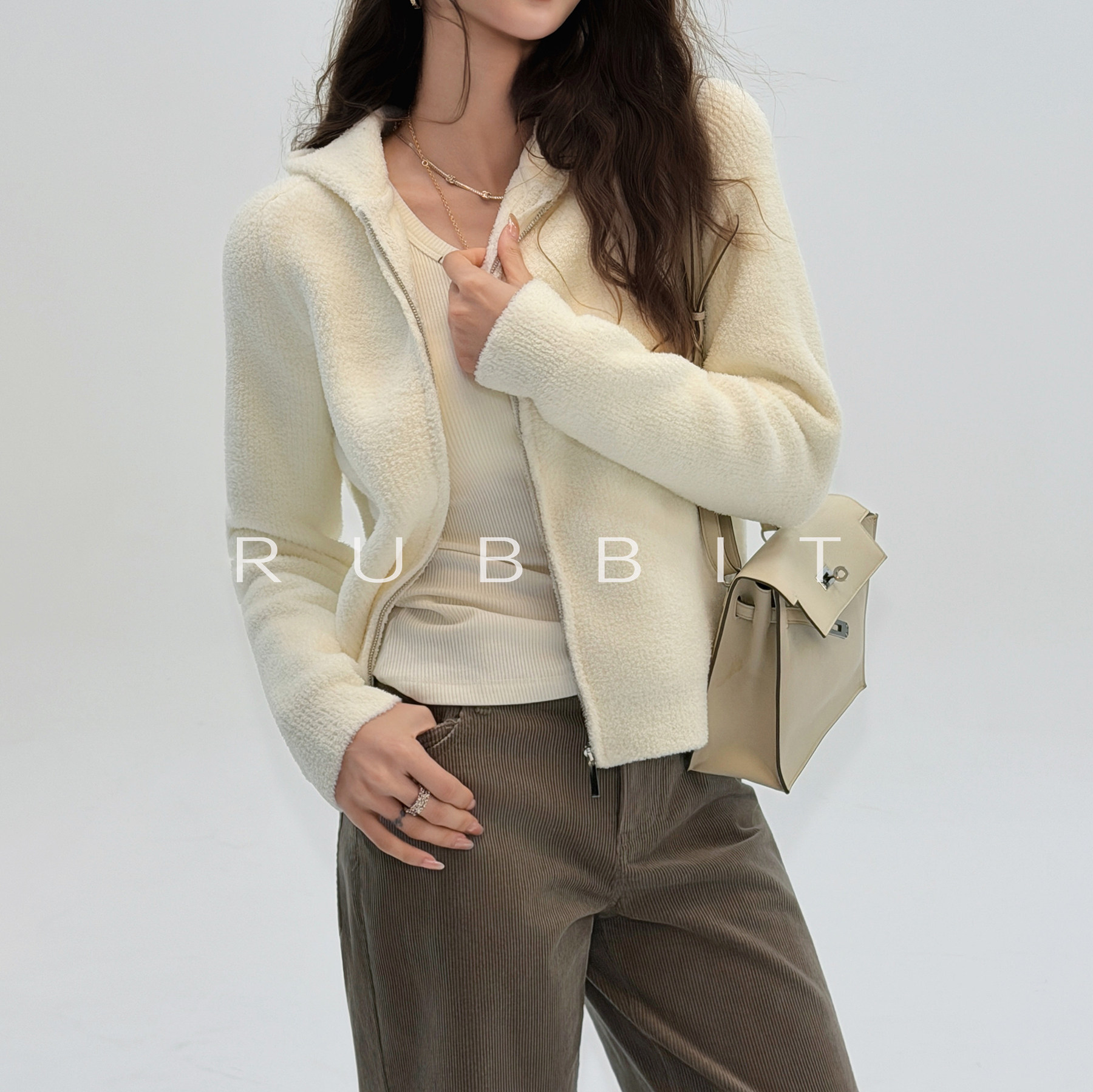 RUBBIT CHIC松弛感拉满 奶呼呼针织连帽开衫 减龄显比例软糯绒感