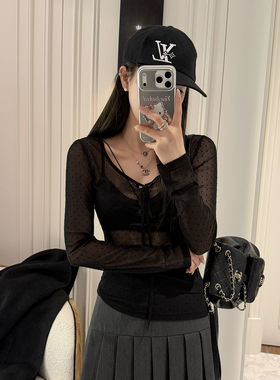 RUBBIT纯欲暴击！小心机波点网纱上衣 性感显瘦露锁骨大U领内搭