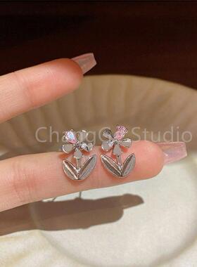ChangGe Studio s925甜酷风锆石花朵耳钉女小众设计感轻奢小巧高