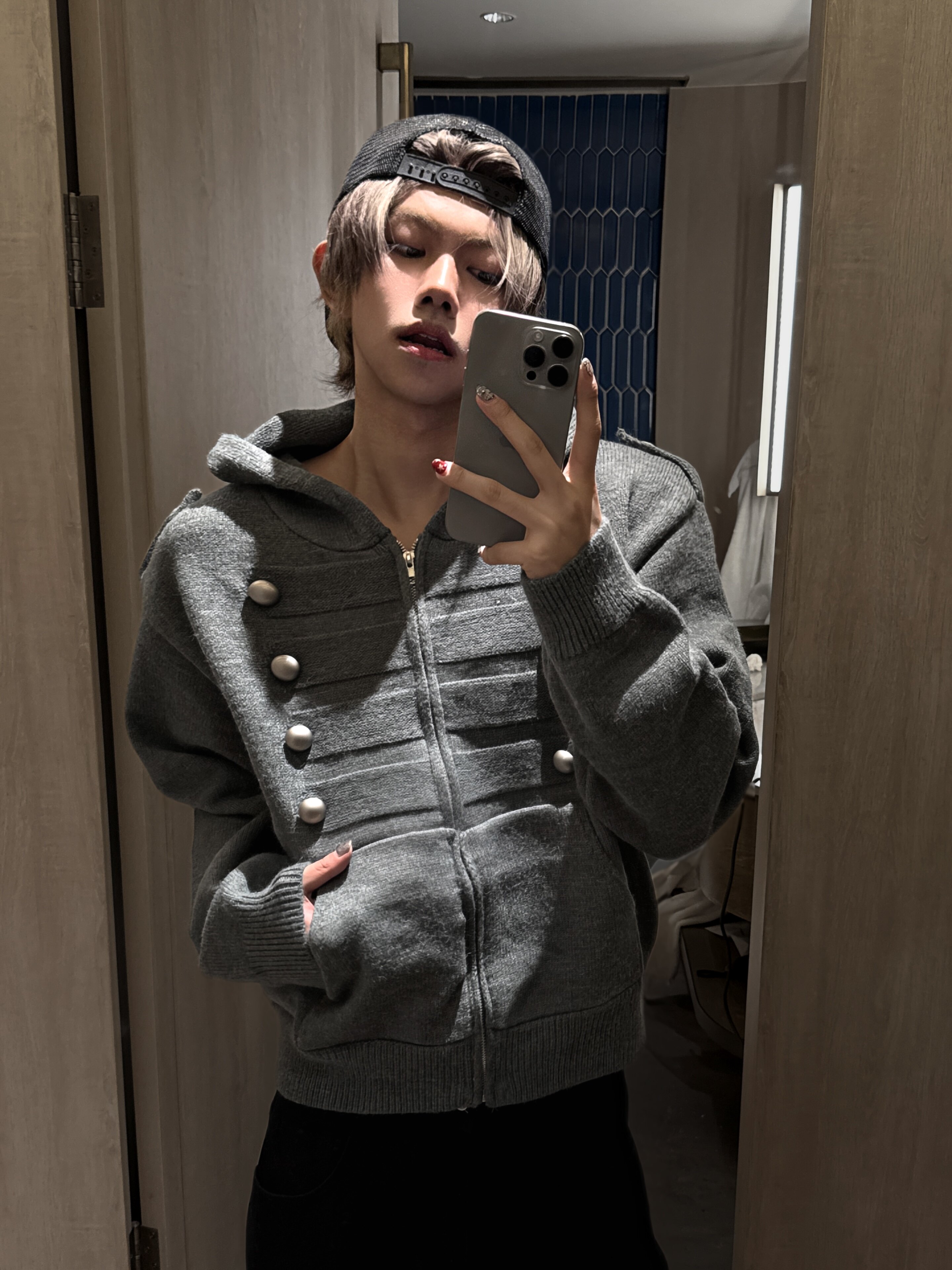 摩登双排扣拿破仑复古连帽卫衣
