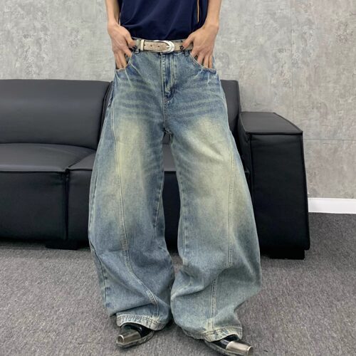 Uekk解构水洗宽松阔腿弯刀牛仔裤