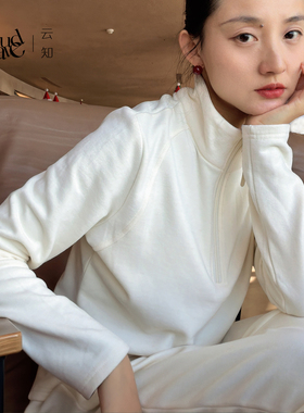 云知秋冬季打底衫立领拉链针织衫女士杏色长袖温柔毛衣素雅风上衣