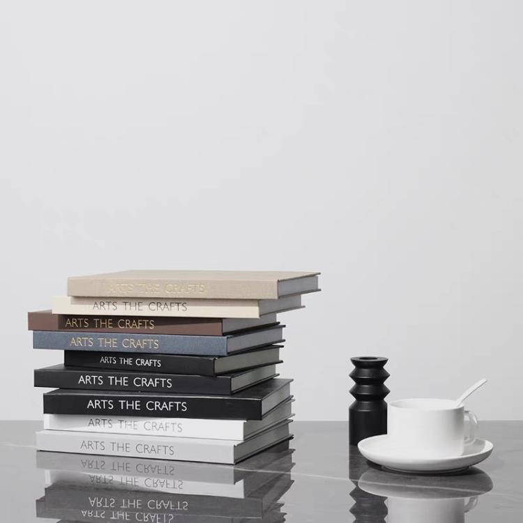 英文样板房摆件纸黑白灰摆件现在