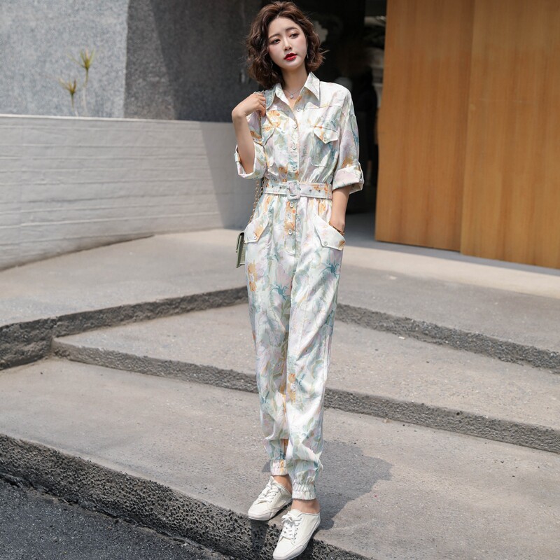 여성용 캐주얼 스포츠 슈트 원피스 팬츠 슈트 패셔너블하고 트렌디한 브랜드 루즈하고 슬림한 여름 여성을 위한 인기 한국 버전