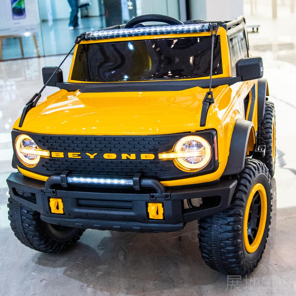 高档猛禽儿童控电动车四轮宝汽车带遥端越野宝玩具车可坐人摇摆高