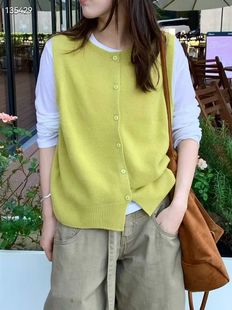 羊毛2025新款秋冬圆领针织衫开衫背心毛衣女款套头叠穿马夹马甲