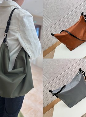 外单捡漏hobo托特包replay尼龙斜跨包大容量通勤腋下包轻便旅行包