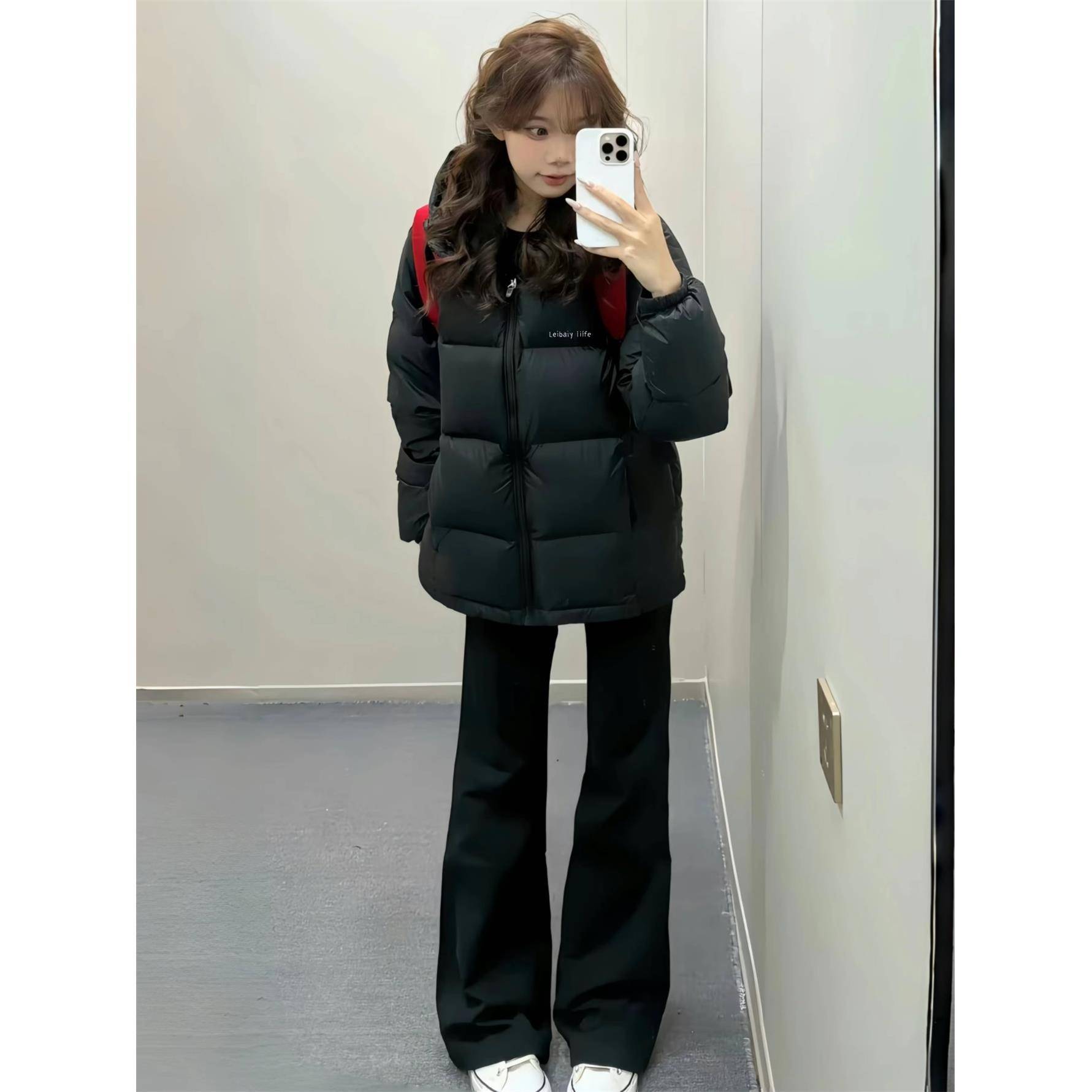 2025冬季新款棉服女短款棉袄连帽加厚宽松面包服外套学生棉衣情侣