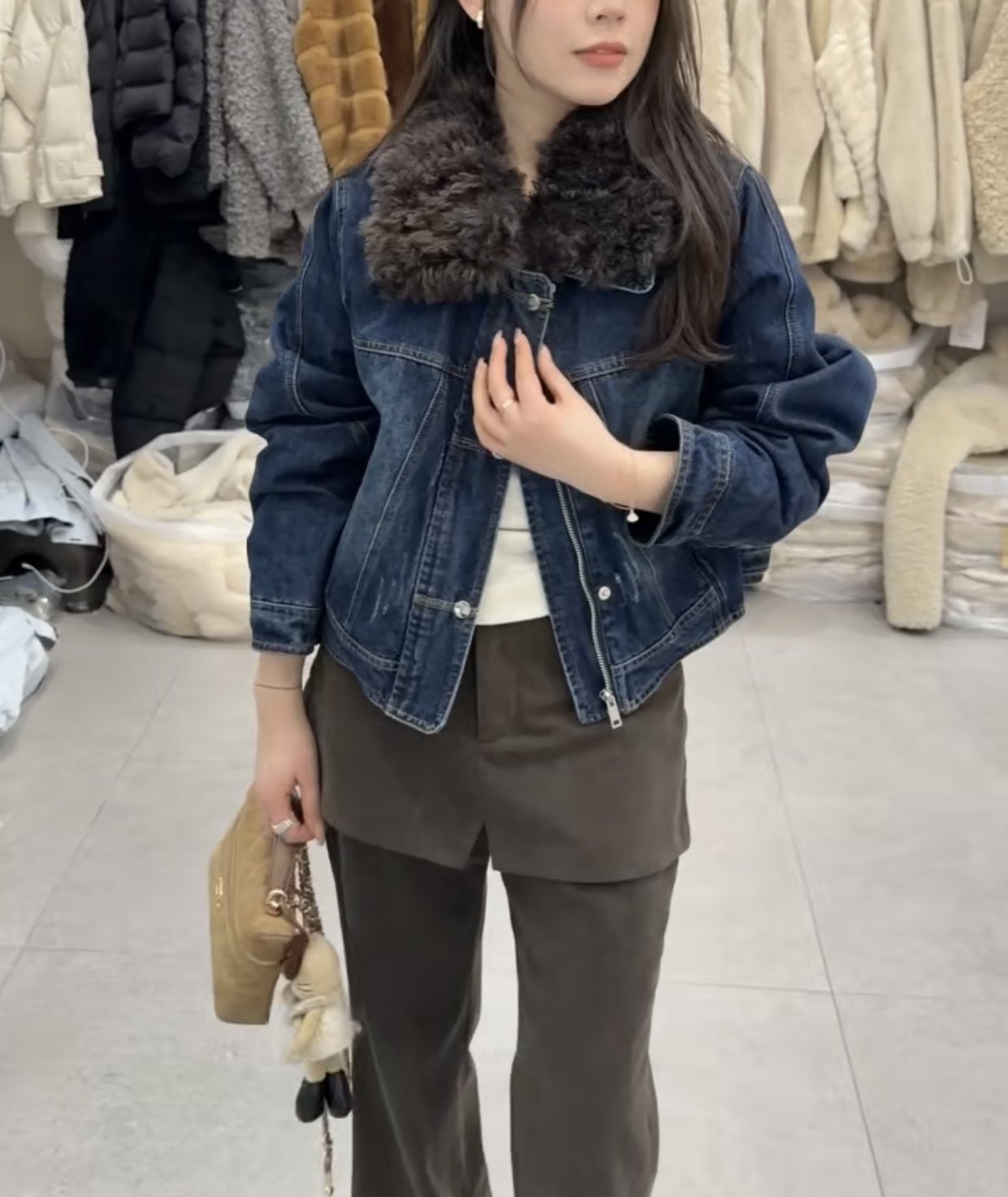 复古牛仔衣羽绒服小个子2026冬季设计感小众短款带毛领深蓝色外套,女装/女士精品,羽绒服,淘宝优惠券,粉丝福利购,淘宝优惠卷