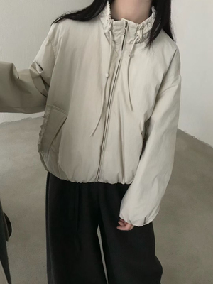 爆款漂亮短款羽绒服2025冬季新款小个子修身90绒轻薄透气面包服