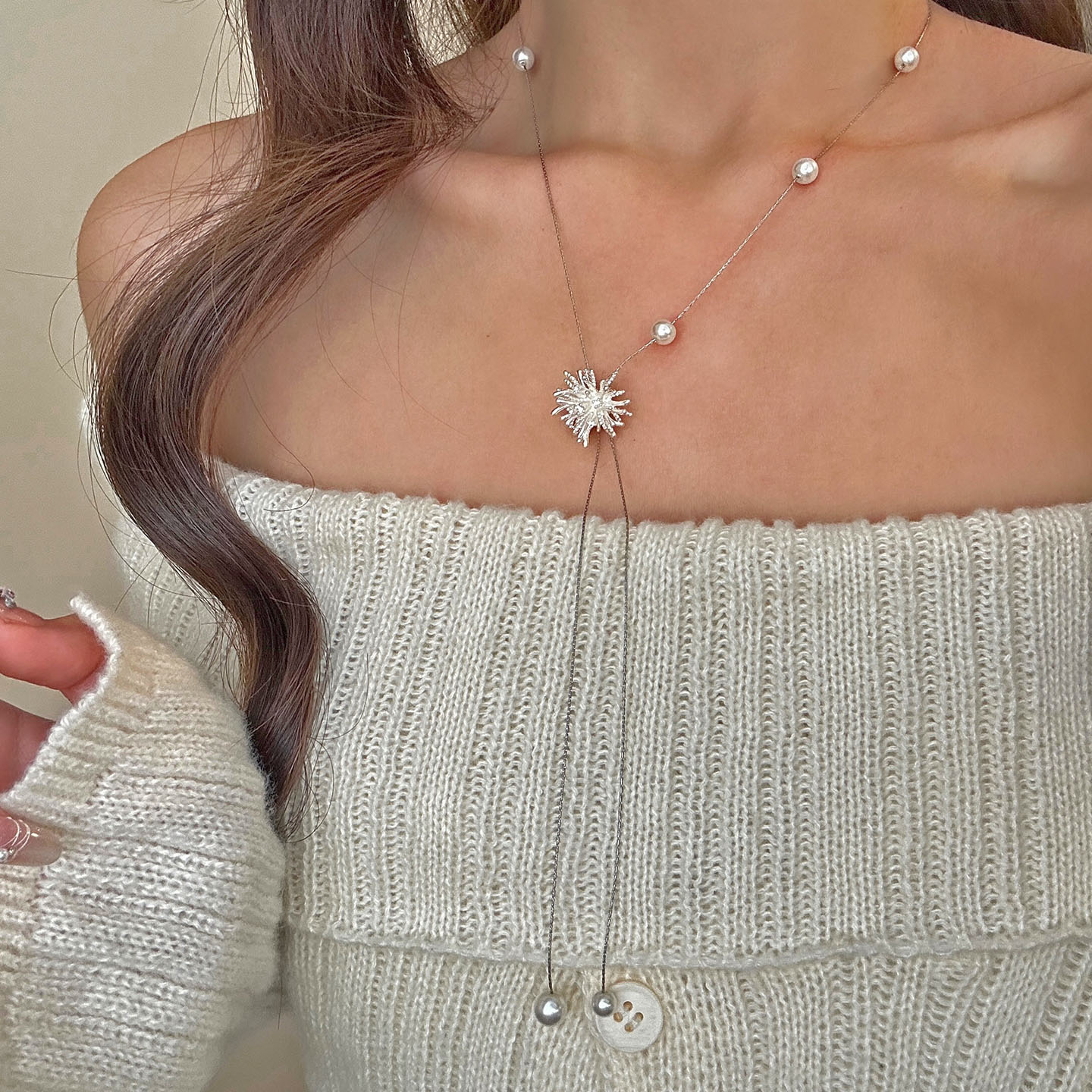 设计师款银色烟花珍珠流苏项链