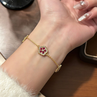 红牡丹花手链女款 招财花四叶草首饰新年本命年手饰轻奢高级感项链