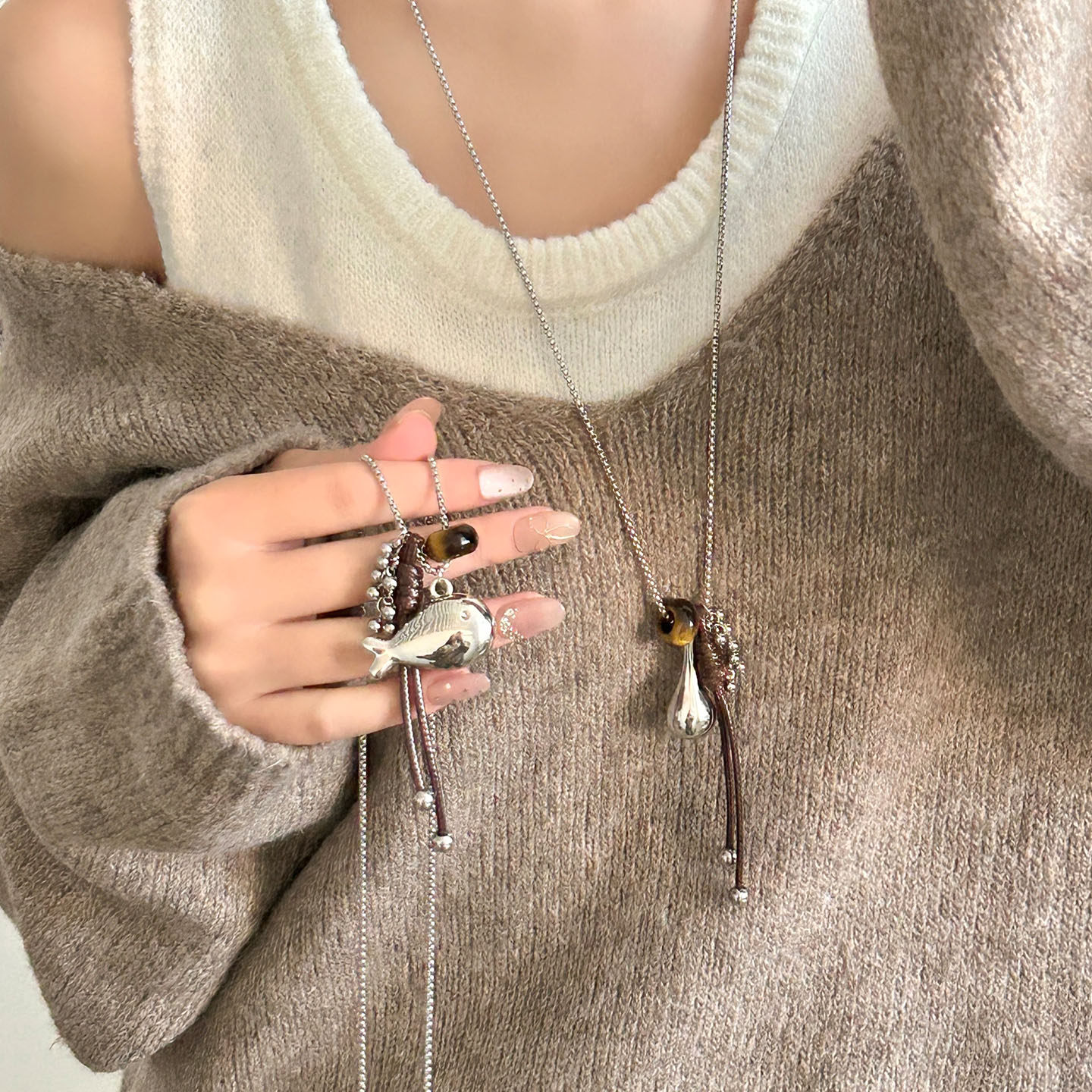 复古水滴吊坠项链女冷淡风小众设计简约小鱼不掉色长款毛衣链配饰,饰品/流行首饰/时尚饰品新,项链,淘宝优惠券,粉丝福利购,淘宝优惠卷