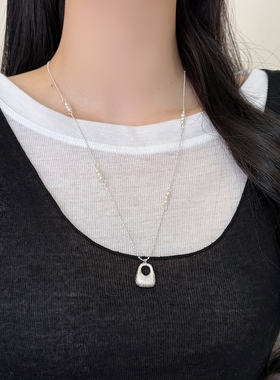 韩系银色锁包珍珠长款锁骨链