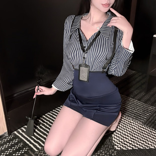 时尚性感辣妹套装女夏季纯欲风气质条纹衬衫上衣巨好看背带短裤子