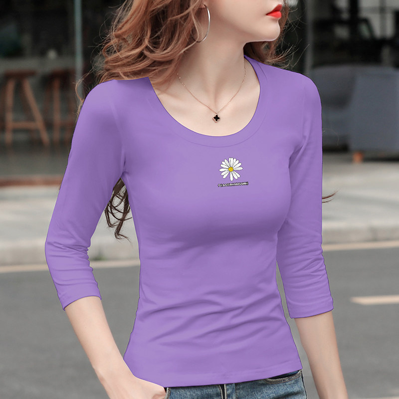 网红小雏菊印花七分袖T恤女时尚香芋紫百搭中袖可盐可甜修身秋装