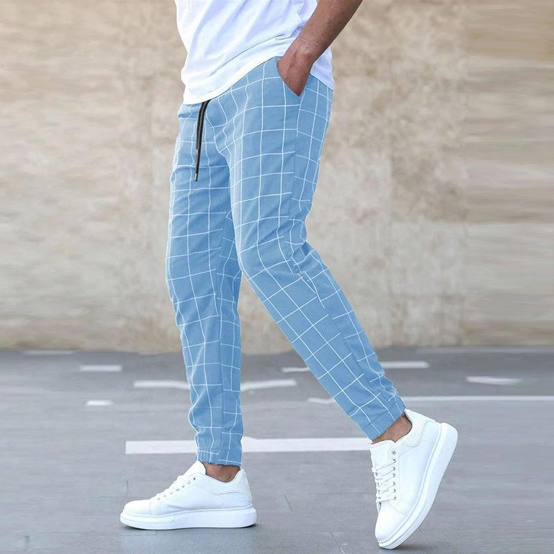 Street style pants, checkered pants, ripped pants, rope