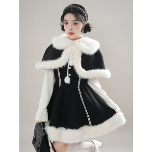 毛茸茸斗篷呢子套装裙女2025秋冬新款加厚毛绒拼接圣诞裙子三件套
