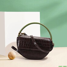 2024新款真皮女包 COZY ZOEY小众鳄鱼纹撞色小圆包 new handbags