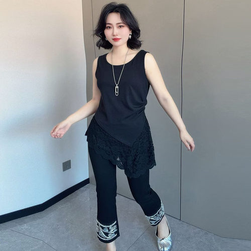 胖mm设计感蕾丝拼接吊带背心裤子