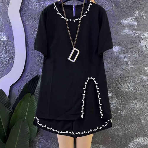 胖mm韩版重工钉珠短袖短裤两件套