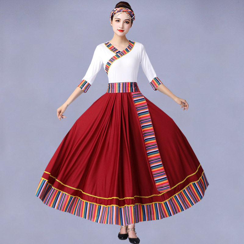 藏族舞蹈演出服装女成人广场舞服装新款套装民族风长裙子分体两件