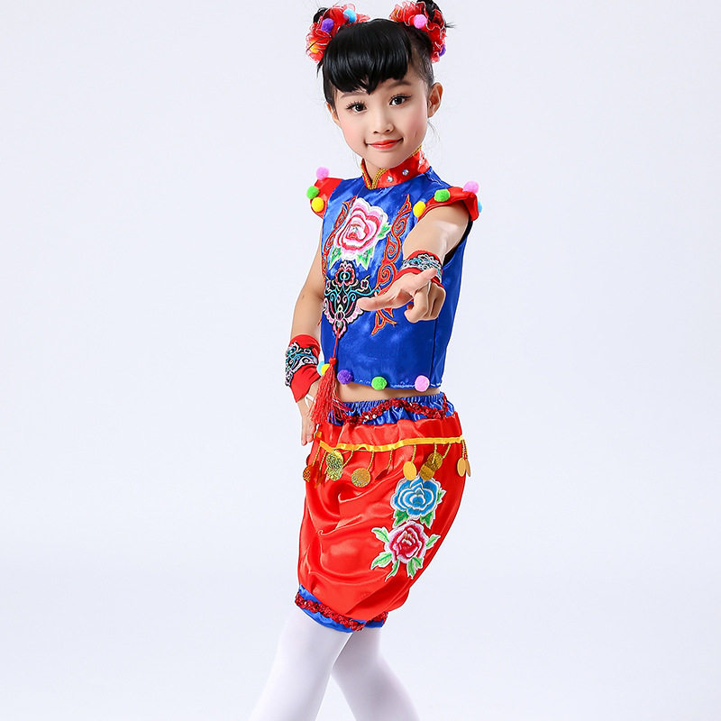 开门红中国梦娃幼儿灯笼演出服装